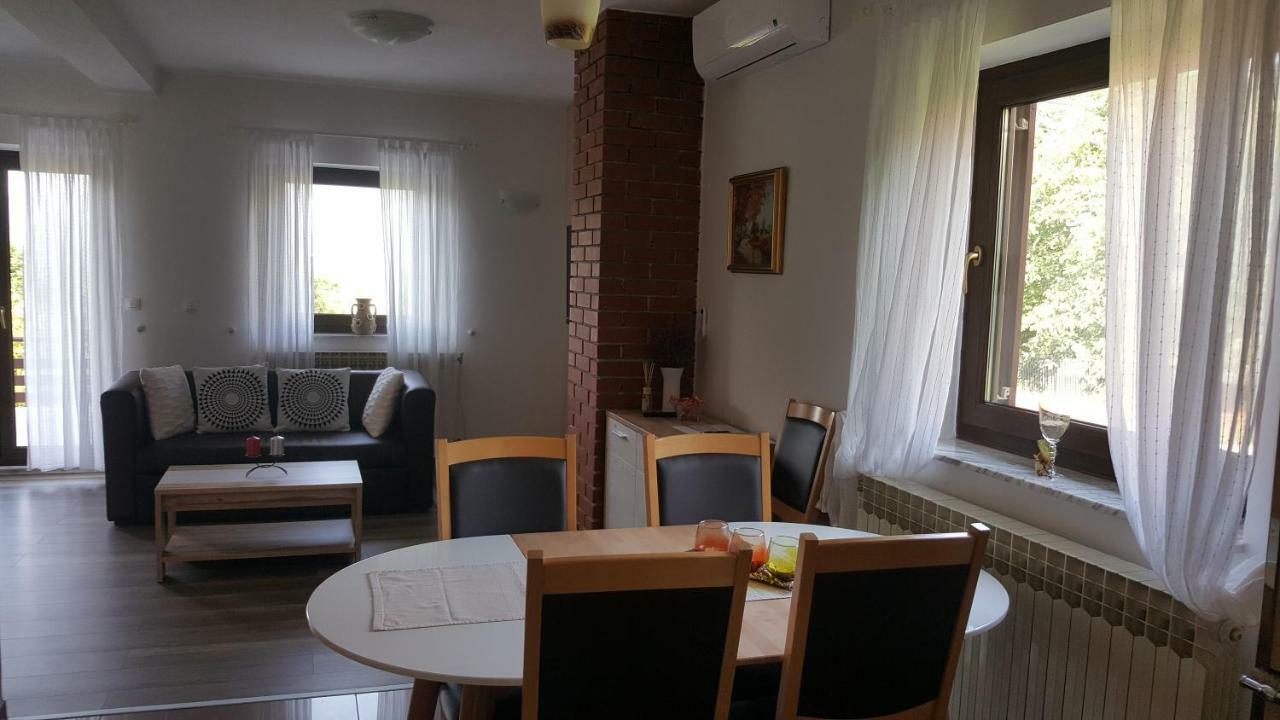 ドレツニック・グラードHouse Tudicアパートメント エクステリア 写真